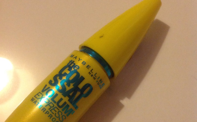Review: Maybelline New York colossal volum’ express mascara (waterproof)
